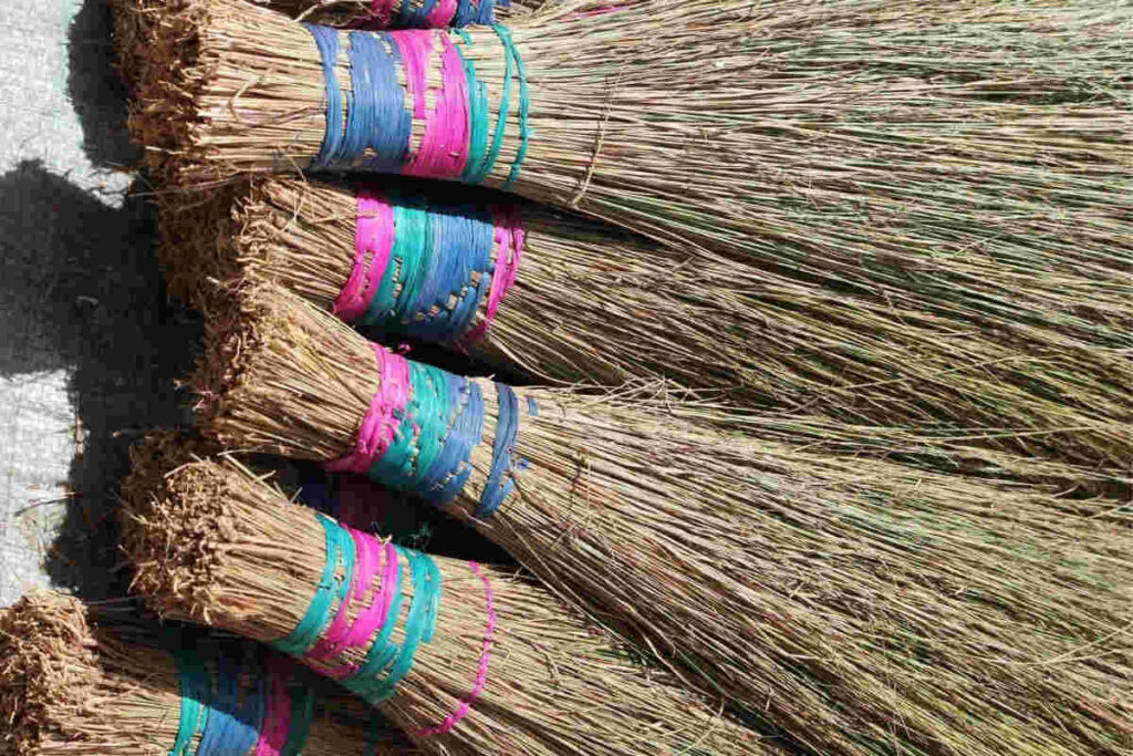 Rituel de purification et de déblocage rapide avec le balai africain